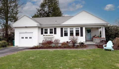 82 Bond Street Norwood MA 02062