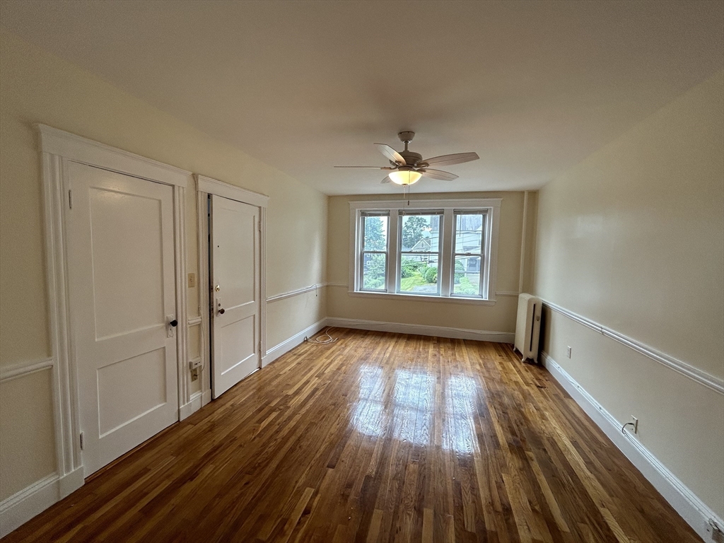 31 Dennison Ave 6