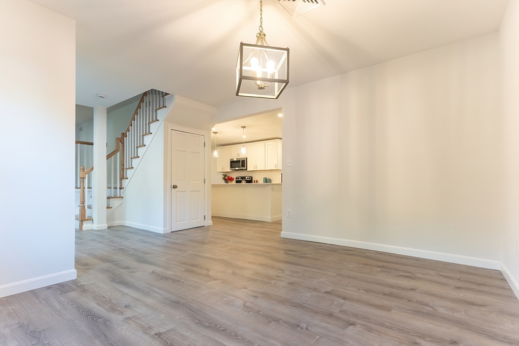 54 Westfield Dr