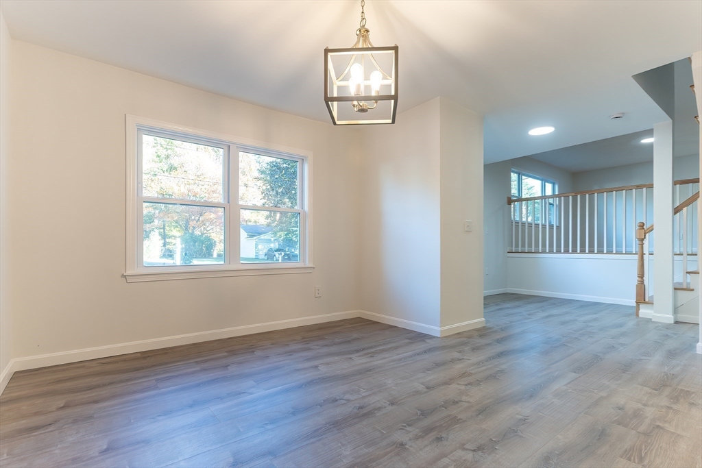 54 Westfield Dr