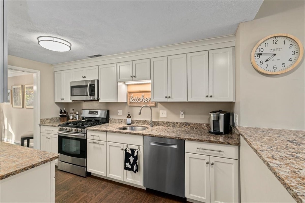 120 Brickett Hill Circle 120