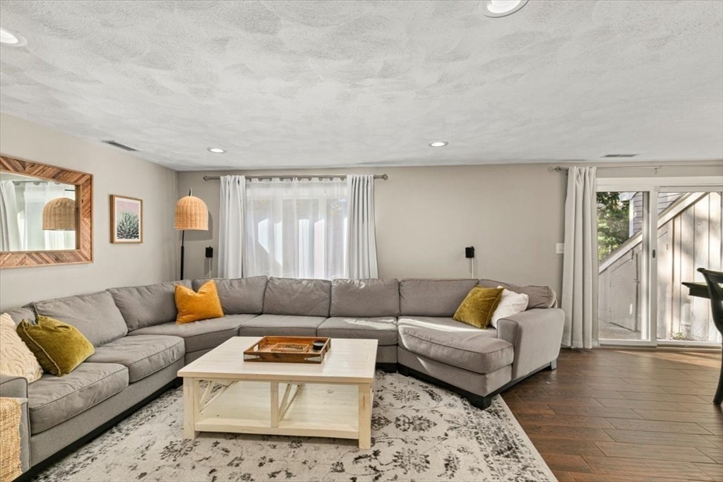 120 Brickett Hill Circle 120