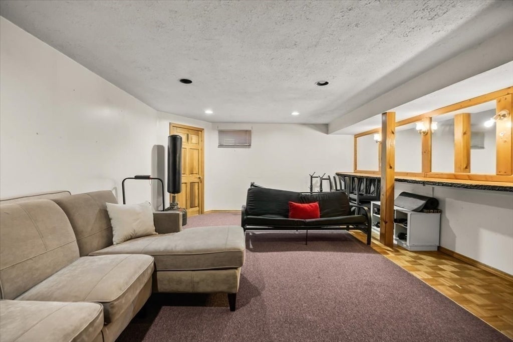 18 Blueberry Knoll #18, Bridgewater, MA, 18 Blueberry Knoll #18, Bridgewater, MA Photo #21