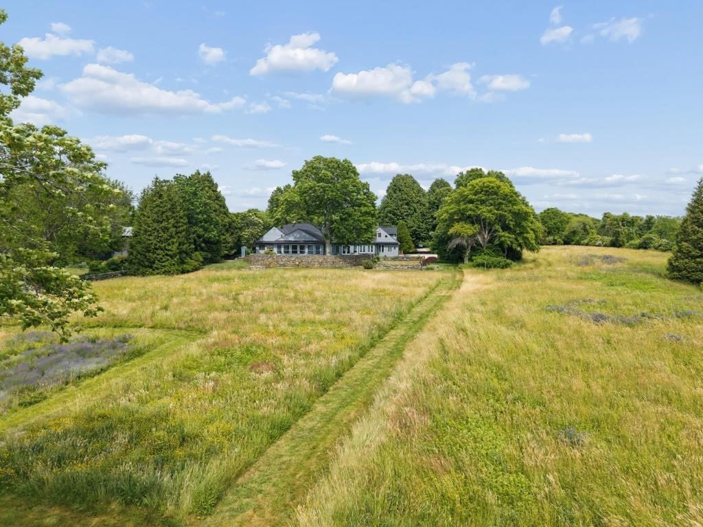 683 Neck Road, Tiverton, RI Photo #7