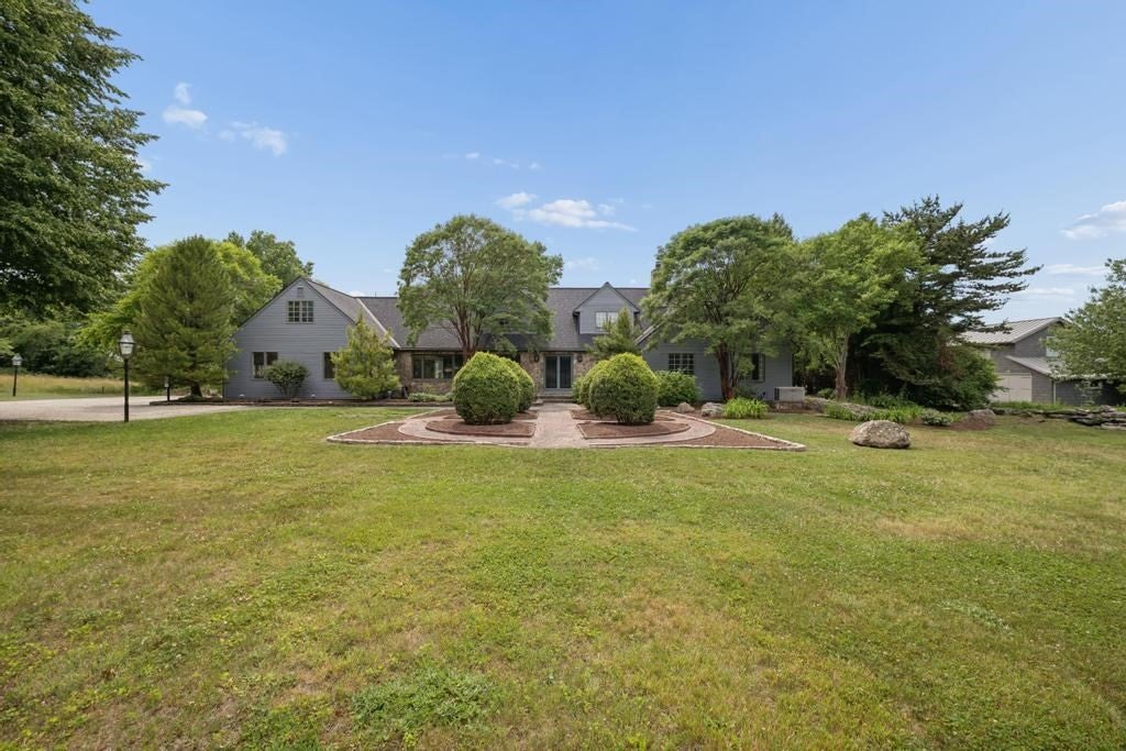 683 Neck Road, Tiverton, RI Photo #15