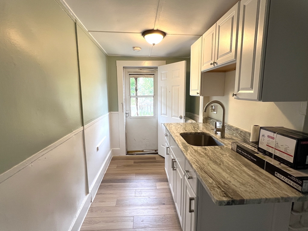 513-517 Franklin St 517