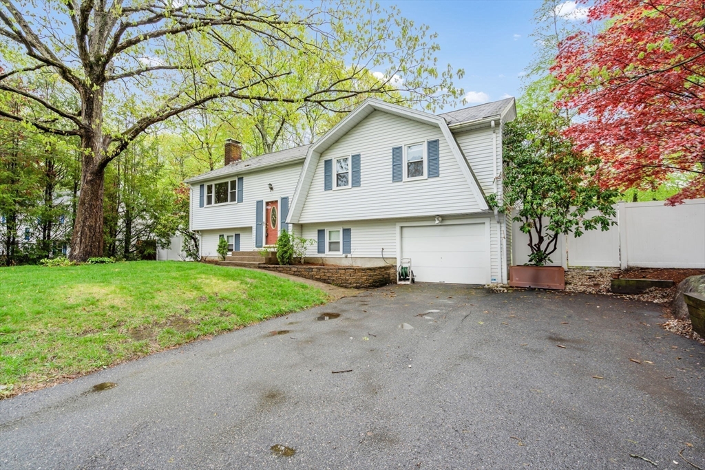 33 Redwood Drive