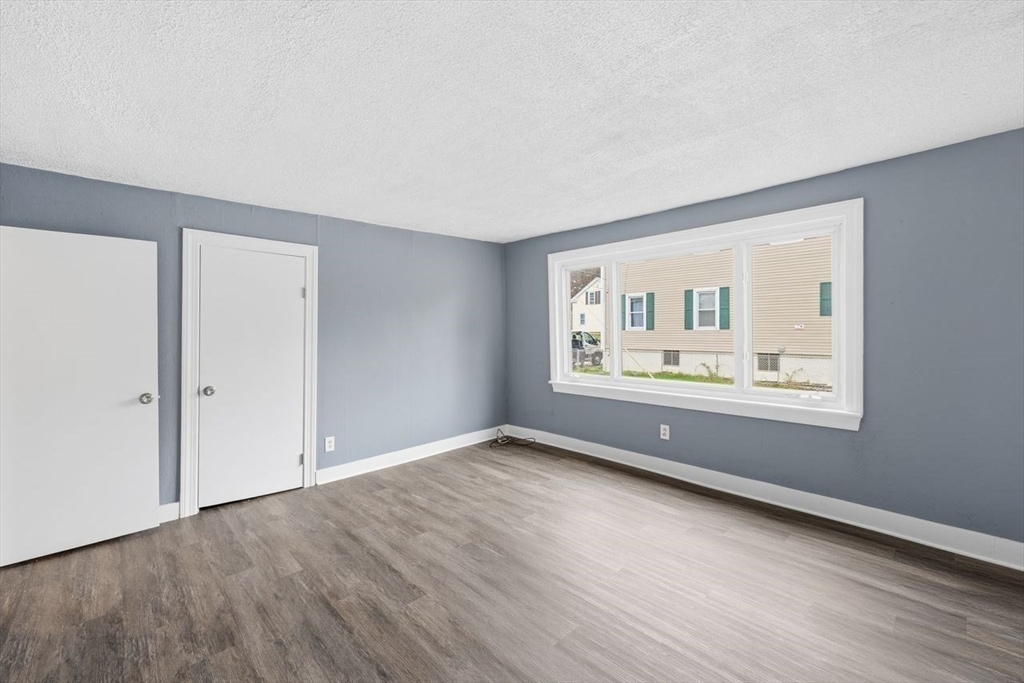 3 Chestnut Street, Dudley, MA Photo #8
