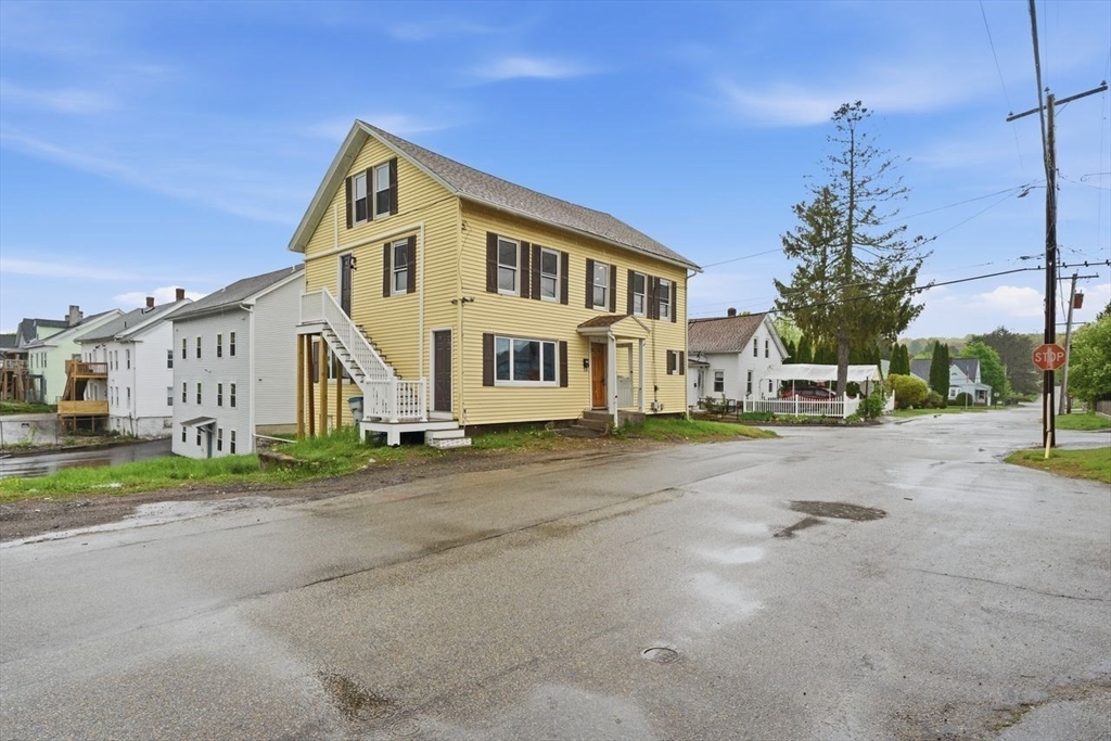 3 Chestnut Street, Dudley, MA Photo #1