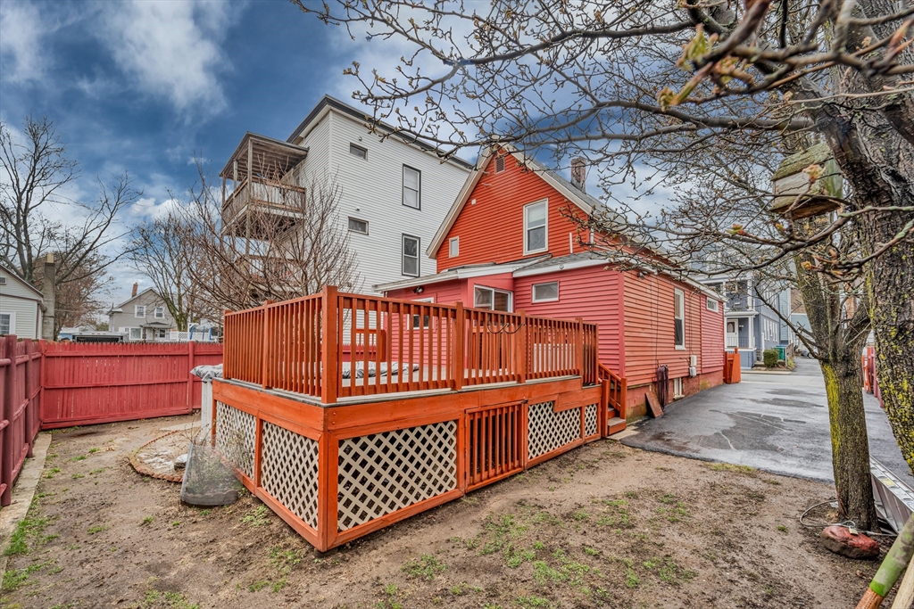 50 Walnut St