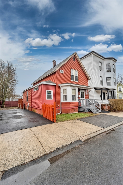 50 Walnut St