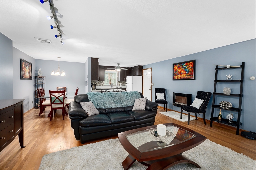 33A Jackson St 100
