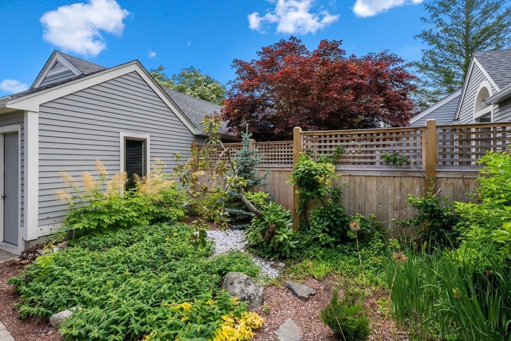 21 Hillside Drive 21
