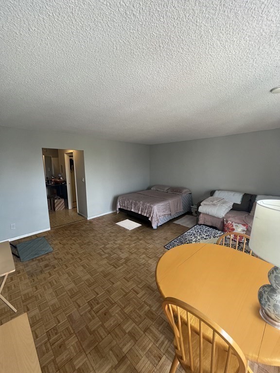 Brookline, Massachusetts 02445, United States, 1 Bedroom Bedrooms, ,1 BathroomBathrooms,Residential,Active,147282