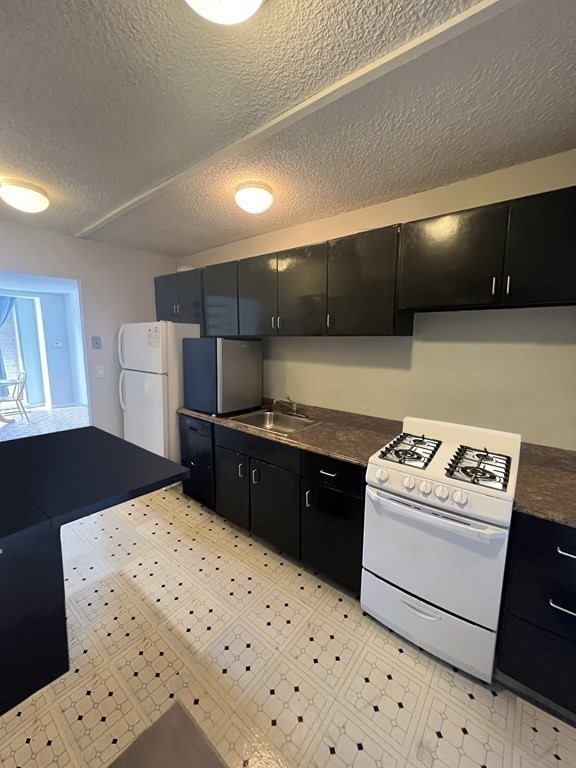 Brookline, Massachusetts 02445, United States, 1 Bedroom Bedrooms, ,1 BathroomBathrooms,Residential,Active,147282