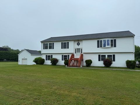 99 Spring St Rehoboth MA 02769