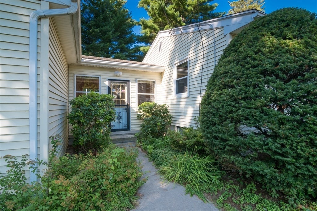 63 Tinkham Rd, Springfield, MA, 63 Tinkham Rd, Springfield, MA Photo #19