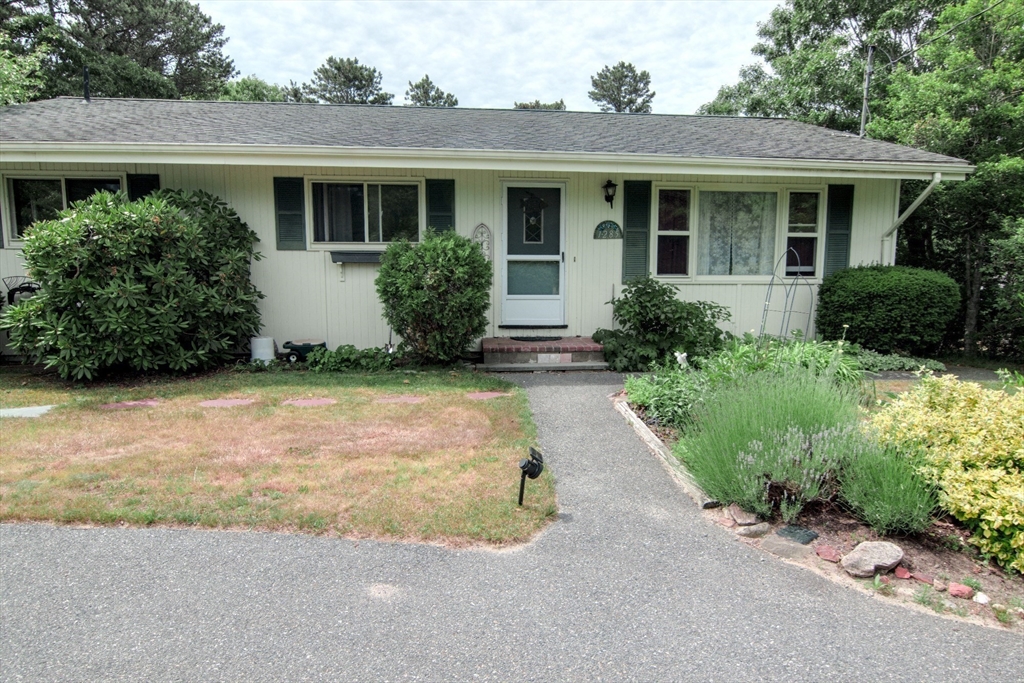 1285 Orleans Rd