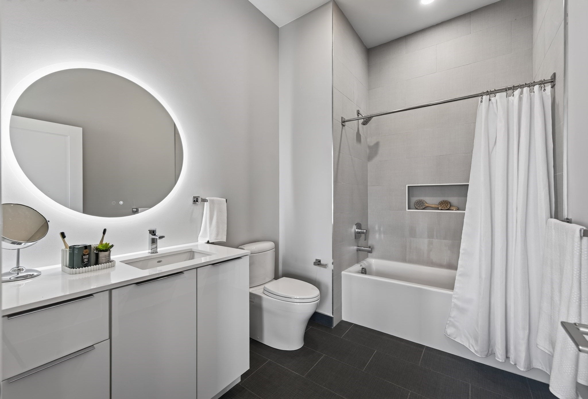 656 Saratoga St #205, Boston, MA, 656 Saratoga St #205, Boston, MA Photo #13