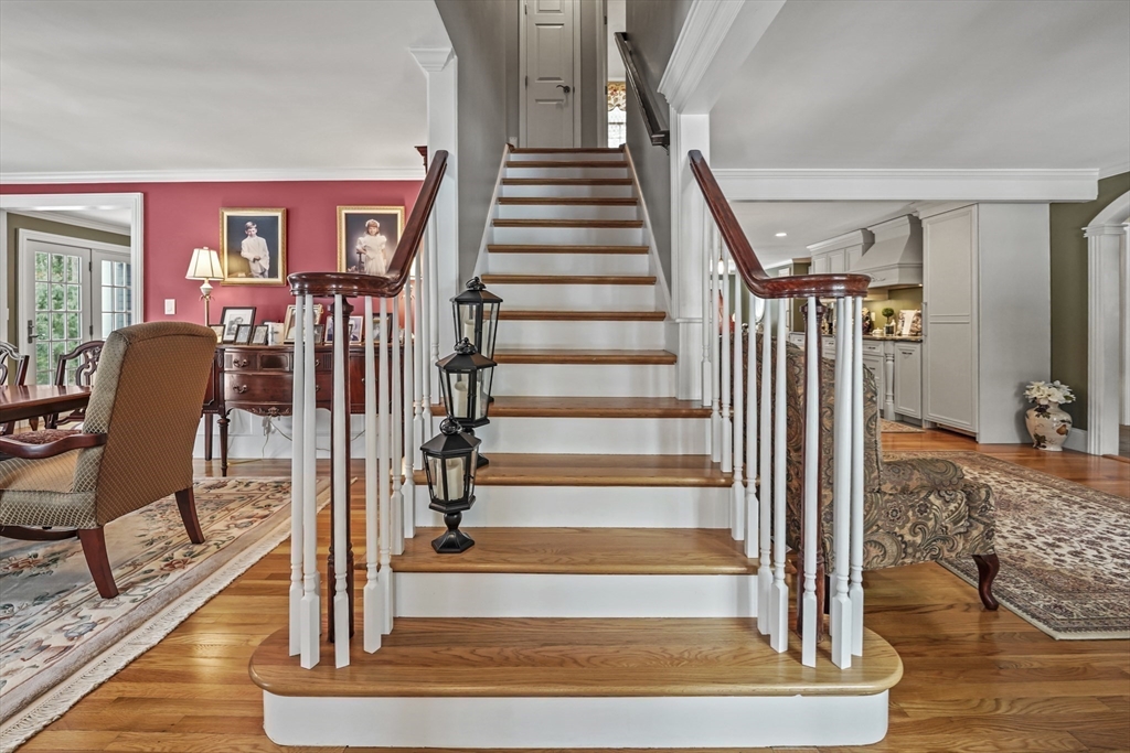 33 Wellington Dr