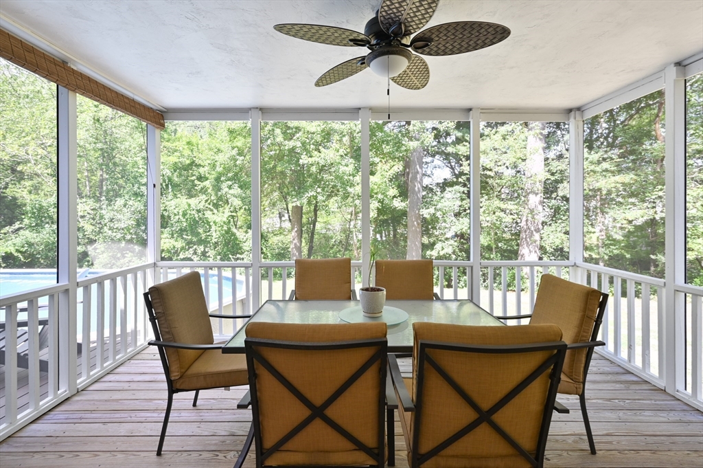 20 Hemlock Rd
