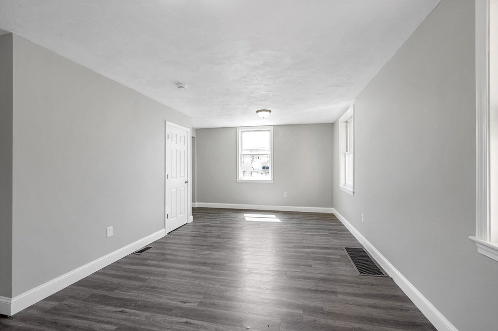 50-52 Willow Street, Lowell, MA, 50-52 Willow Street, Lowell, MA Photo #17