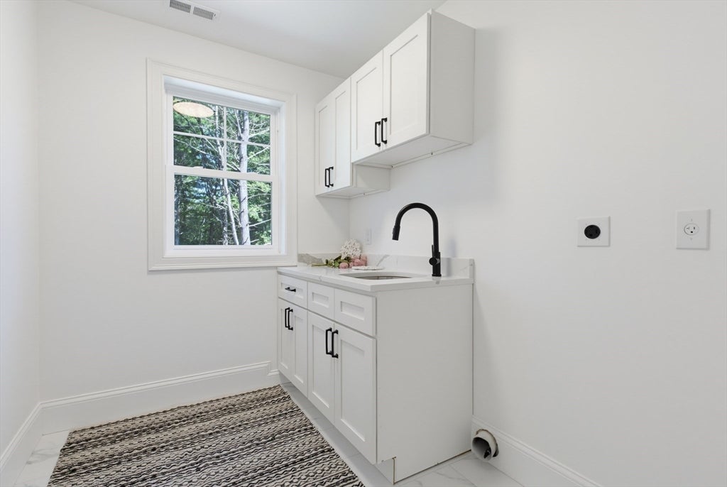 90 Berry Corner Rd, Charlton, MA Photo #28