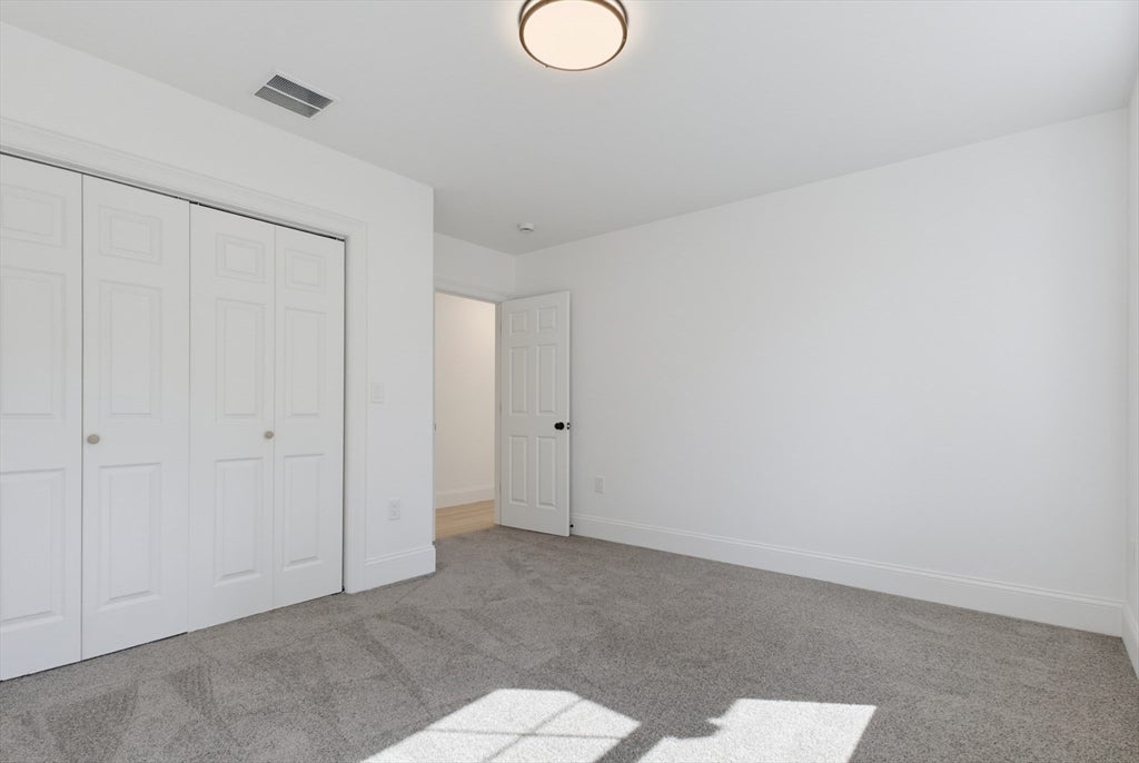 90 Berry Corner Rd, Charlton, MA Photo #27