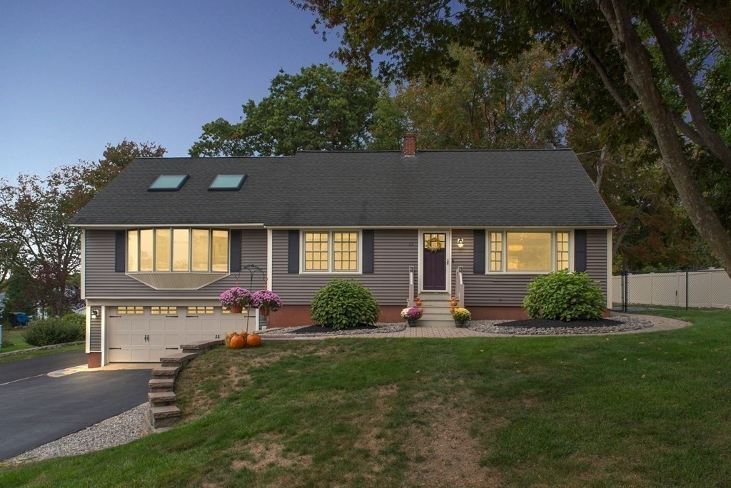13 Riverview Ave