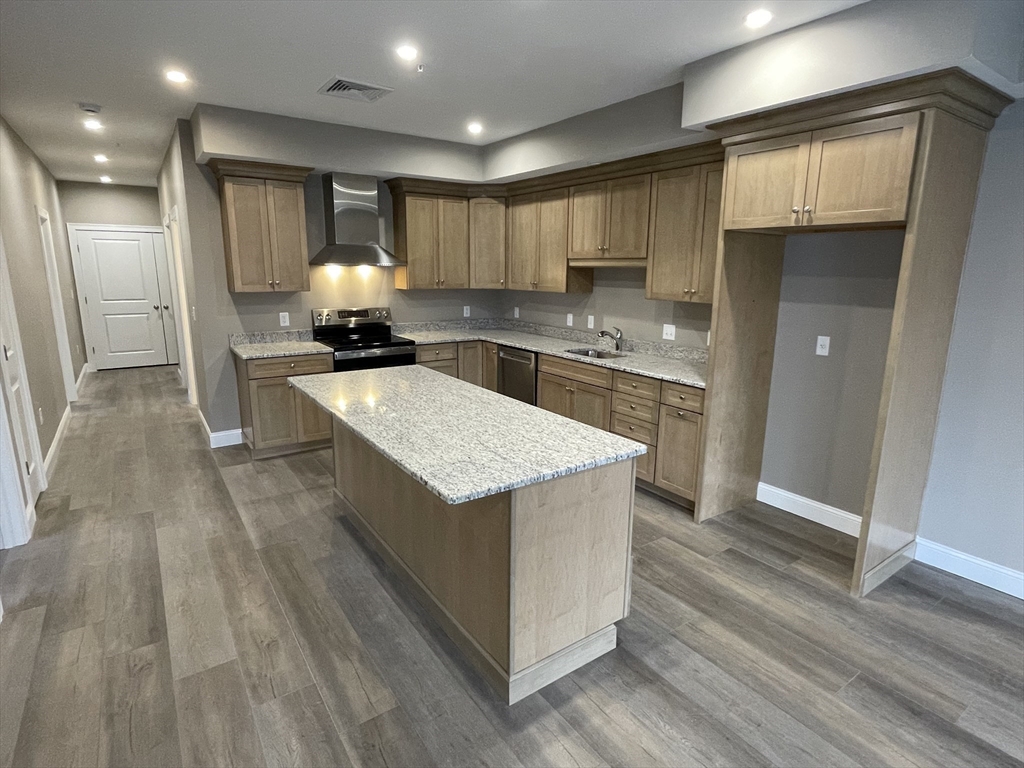 1 Brattle Street #1, Worcester, MA Photo #5