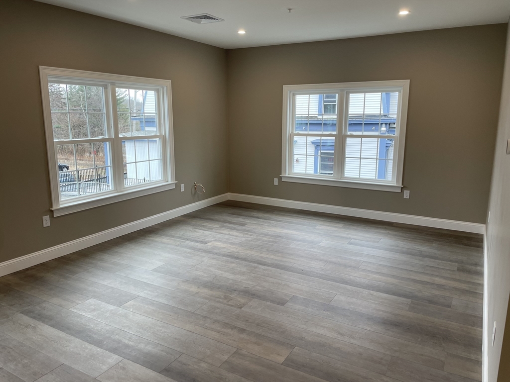 1 Brattle Street #1, Worcester, MA Photo #2