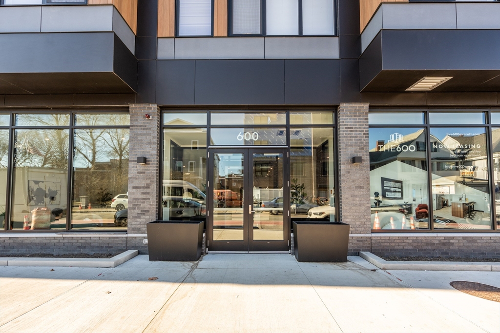 600 Broadway #516, Everett, MA, 600 Broadway #516, Everett, MA Photo #24