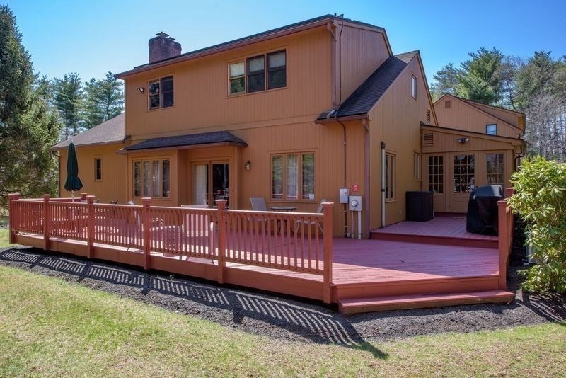 17 Sacco Dr