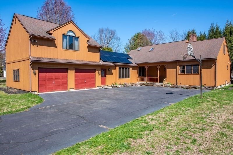 17 Sacco Dr