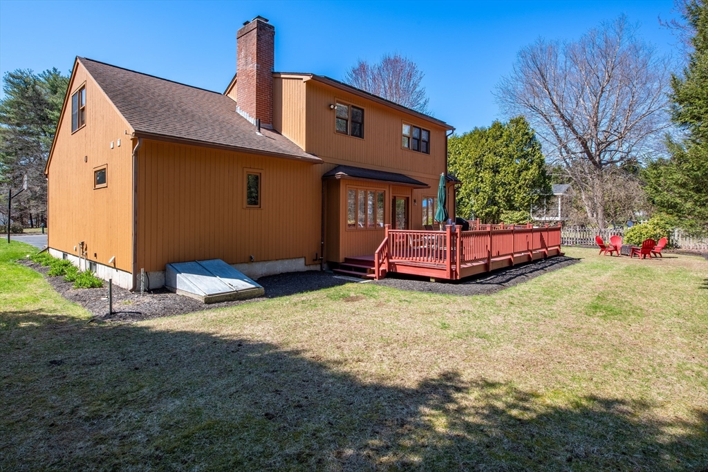 17 Sacco Dr
