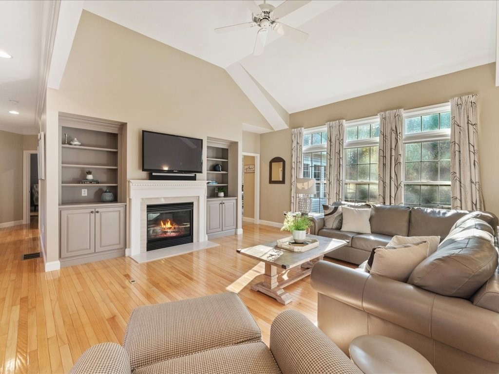 26 Silver Brook Ln 26