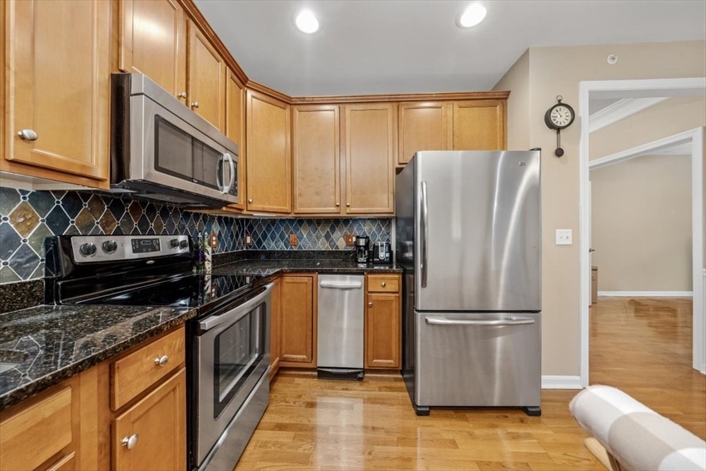 414 John Mahar Hwy A402