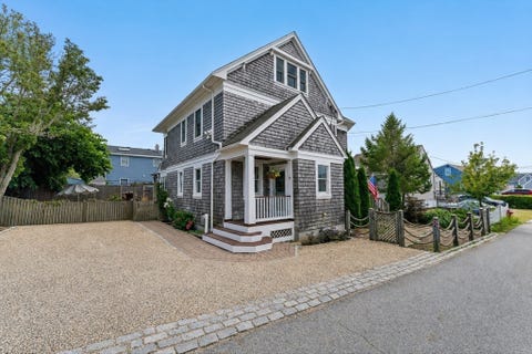 Photo of 9 62nd St, Newburyport, MA 01950 (MLS # 73560937)