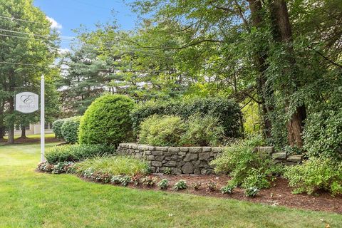 11 Emerald Court 11 Tewksbury MA 01876