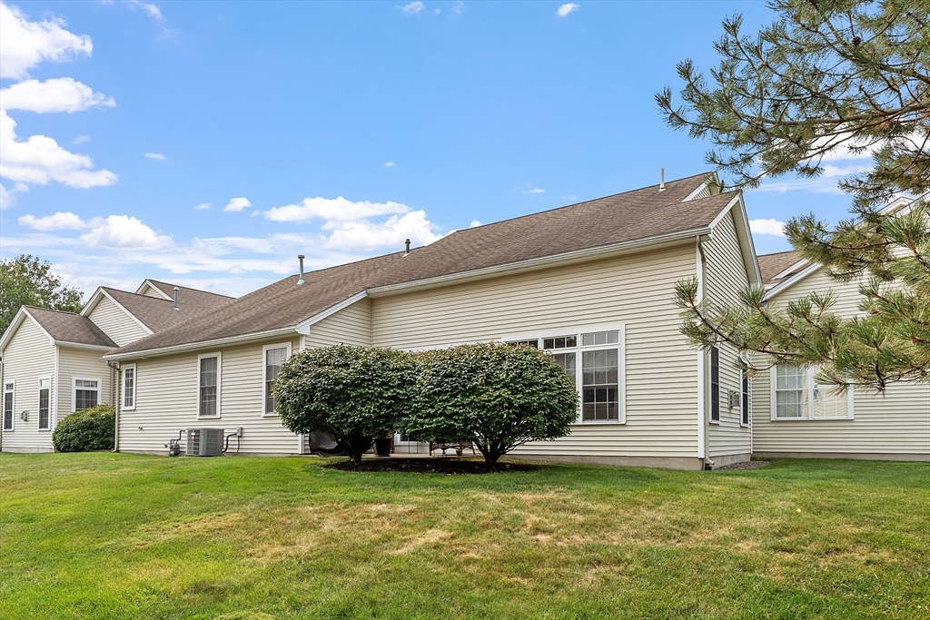 11 Emerald Court 11