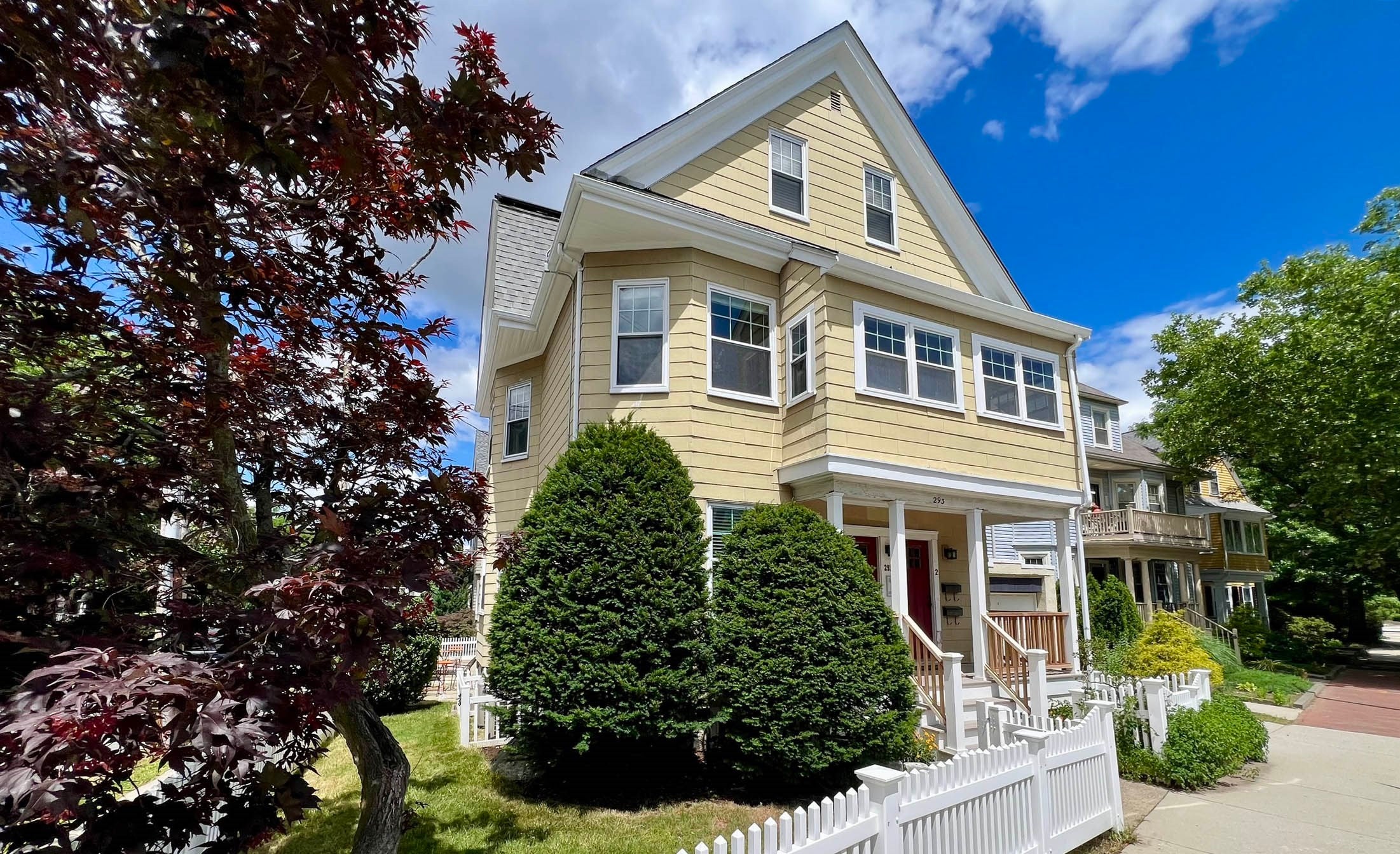 293 Huron Avenue