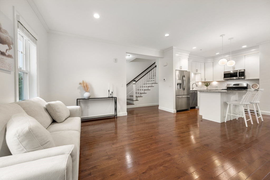 50 Meetinghouse Rd 50