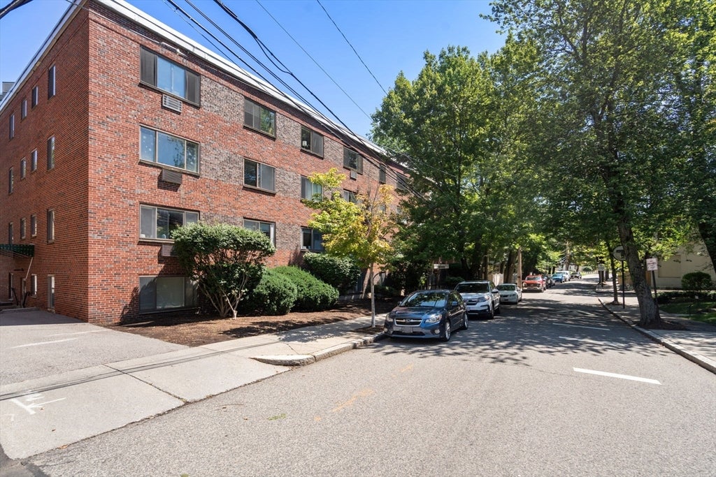 133 Beaconsfield Rd #44, Brookline, MA, 133 Beaconsfield Rd #44, Brookline, MA Photo #26
