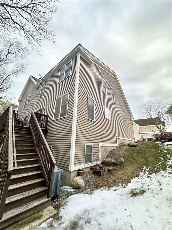 18 Longview Circle A