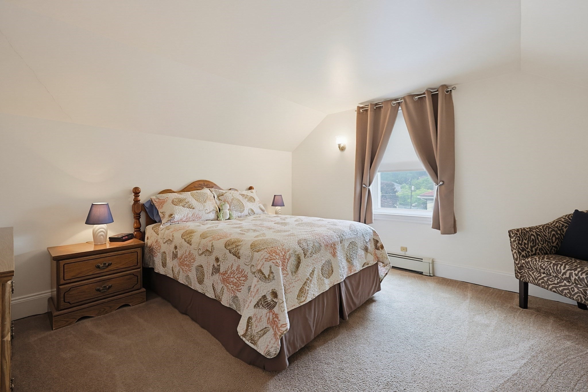 11 Heaton Ave