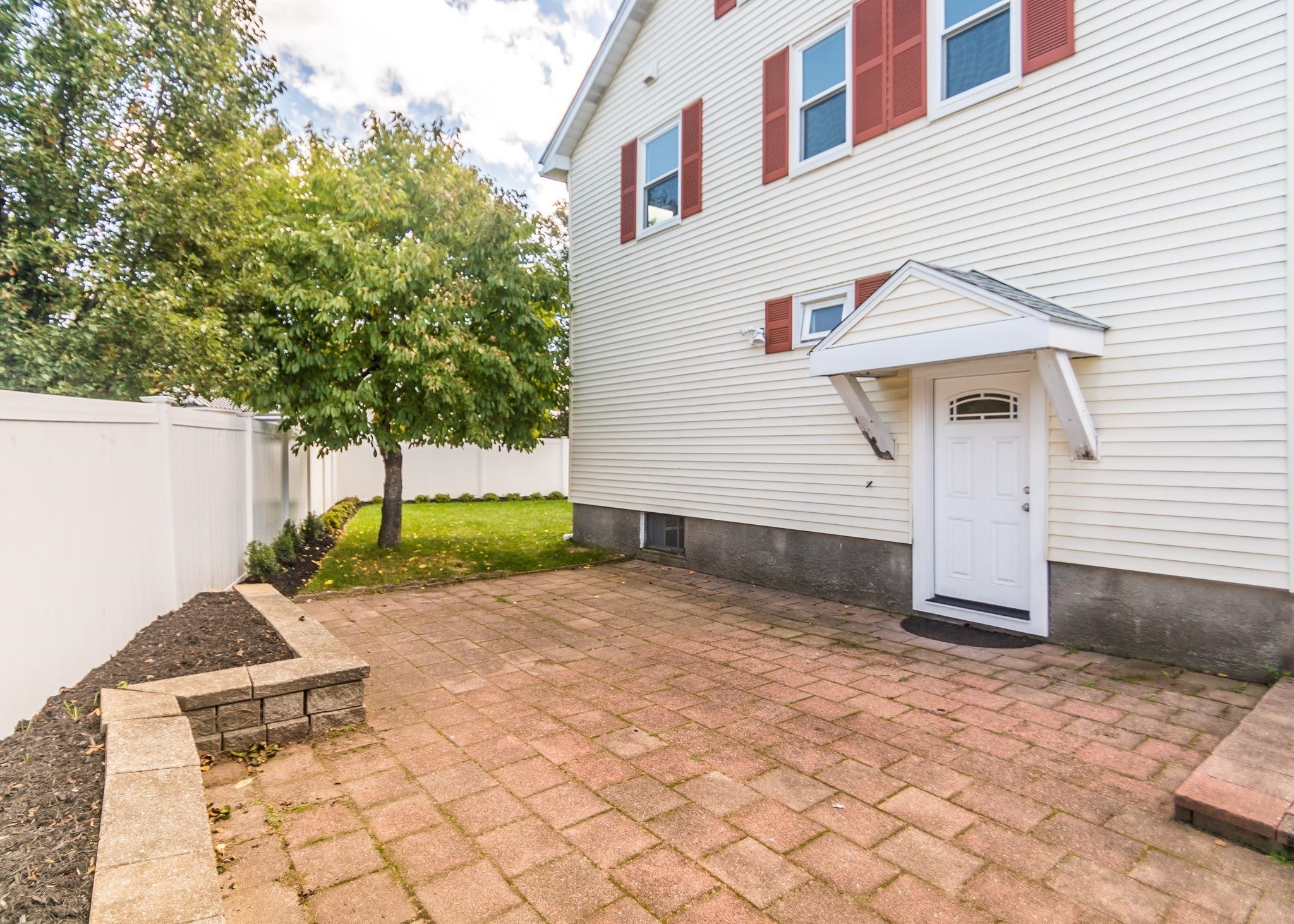 17 Hamblin Road, Waltham, MA, 17 Hamblin Road, Waltham, MA Photo #35