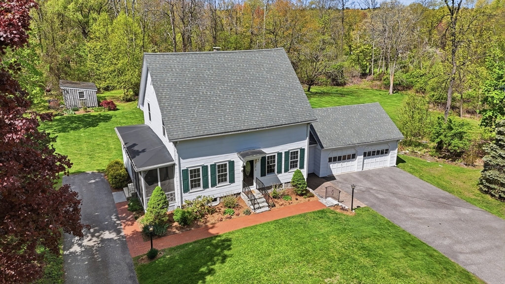 7 Chamberlain Rd