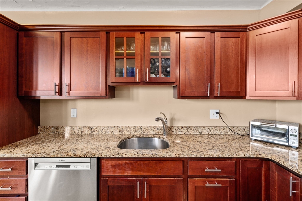 1450-1454 Beacon St 301