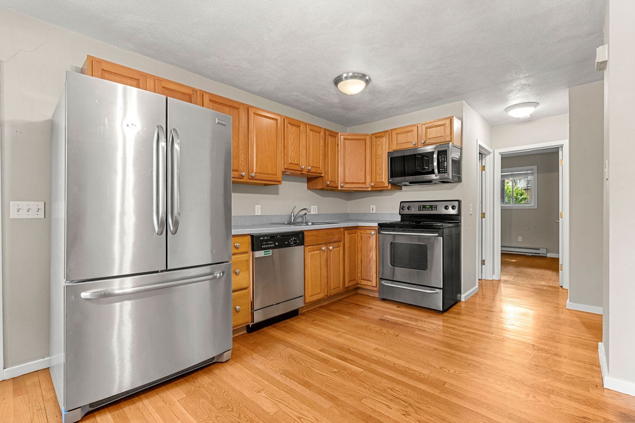 16 Cleveland Place #8, Gloucester, MA, 16 Cleveland Place #8, Gloucester, MA Photo #4