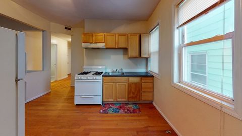 15-17 Langdon 17-2 Boston MA 02119